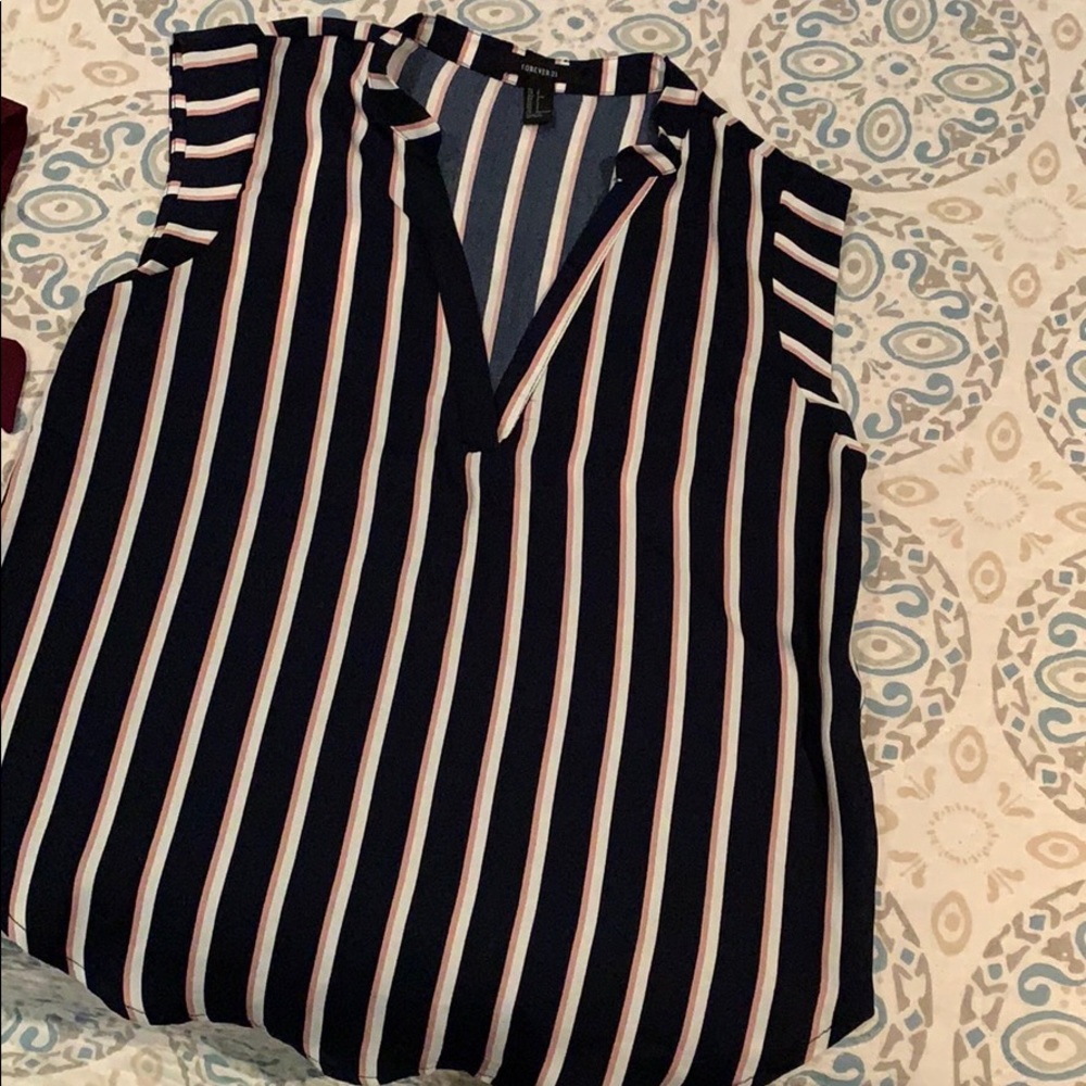 Strip cap sleeve top